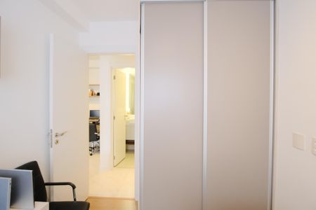 Apartamento à venda com 69m², 2 quartos e 2 vagasQuarto