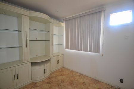 Casa para alugar com 320m², 3 quartos e 2 vagasQuarto 3
