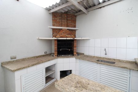 Casa à venda com 226m², 3 quartos e 3 vagas Casa à venda com 226m², 3 quartos e 3 vagasQuintal