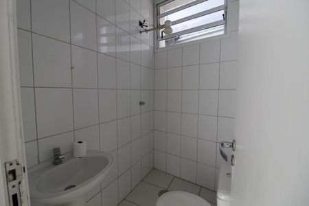 Casa à venda com 226m², 3 quartos e 3 vagas Casa à venda com 226m², 3 quartos e 3 vagasBanheiro de serviço