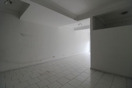 Casa à venda com 226m², 3 quartos e 3 vagas