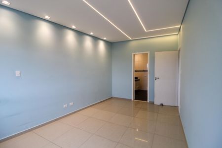 Casa à venda com 226m², 3 quartos e 3 vagas Casa à venda com 226m², 3 quartos e 3 vagasQuarto 2