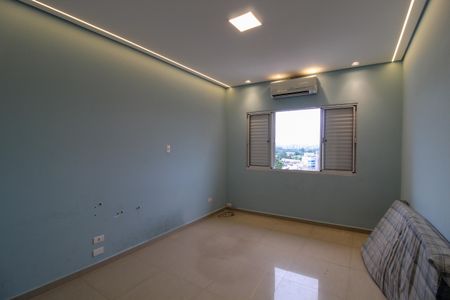 Casa à venda com 226m², 3 quartos e 3 vagas Casa à venda com 226m², 3 quartos e 3 vagasQuarto 3