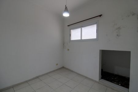 Casa à venda com 226m², 3 quartos e 3 vagas