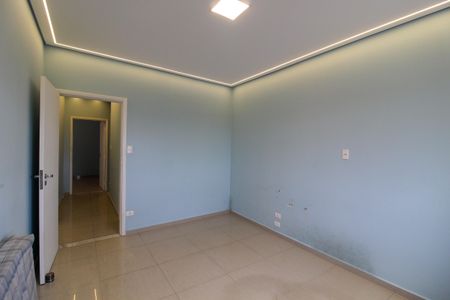 Casa à venda com 226m², 3 quartos e 3 vagas Casa à venda com 226m², 3 quartos e 3 vagasQuarto 3