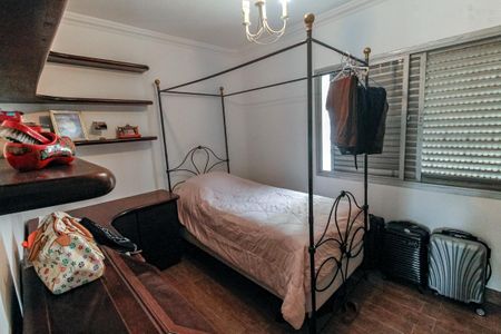 Apartamento à venda com 285m², 3 quartos e 4 vagasQuarto 1