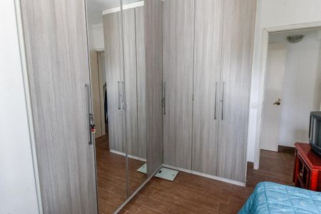Apartamento à venda com 285m², 3 quartos e 4 vagasQuarto 2 - Armários