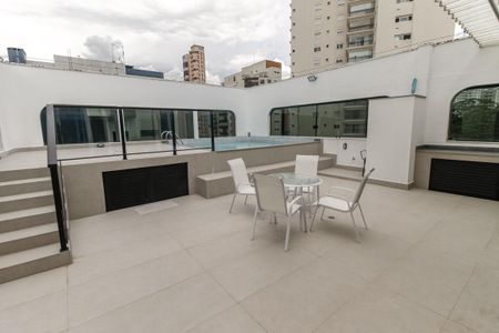 Apartamento à venda com 285m², 3 quartos e 4 vagasÁrea - Piscina cobertura