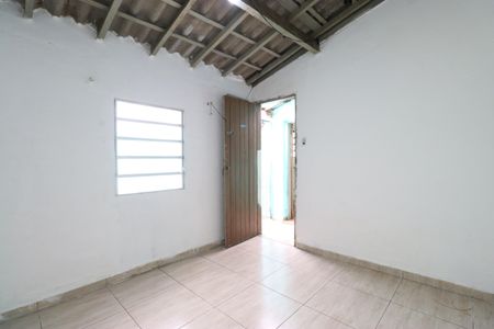 Casa para alugar com 78m², 2 quartos e 1 vagaQuarto de serviço 