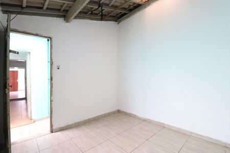 Casa para alugar com 78m², 2 quartos e 1 vagaQuarto de serviço 