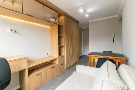 Sala de apartamento para alugar com 1 quarto, 42m² em Centro, Curitiba