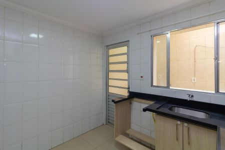Casa de condomínio para alugar com 65m², 2 quartos e 1 vagaCozinha