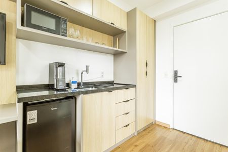 Studio à venda com 27m², 1 quarto e sem vaga Studio à venda com 27m², 1 quarto e sem vagaCozinha