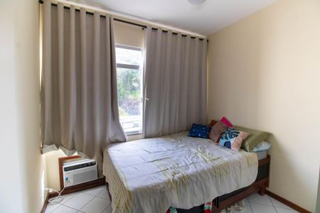 Quarto 1 de apartamento para alugar com 2 quartos, 70m² em Centro, Niterói