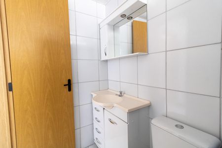 Apartamento para alugar com 43m², 2 quartos e sem vagaBanheiro