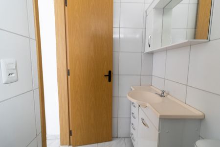 Apartamento para alugar com 43m², 2 quartos e sem vagaBanheiro