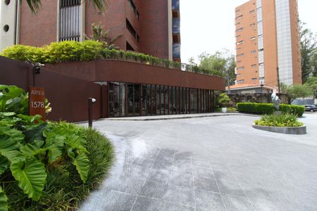 Apartamento à venda com 247m², 3 quartos e 3 vagasFachado do Condomínio
