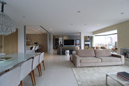 Sala de apartamento à venda com 3 quartos, 247m² em Jardim Luzitania, São Paulo