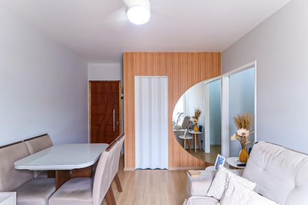 Sala de apartamento para alugar com 2 quartos, 58m² em Inhaúma, Rio de Janeiro