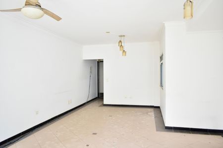 Sala de casa à venda com 3 quartos, 170m² em Vila da Saúde, São Paulo