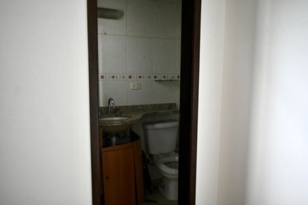 Casa à venda com 170m², 3 quartos e 2 vagasBanheiro da Suíte 2