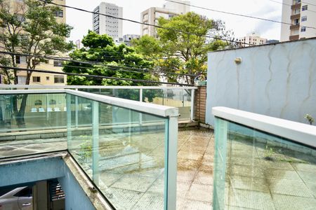 Casa à venda com 170m², 3 quartos e 2 vagasTerraço