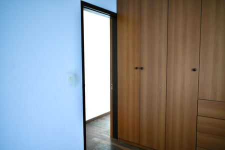 Casa à venda com 170m², 3 quartos e 2 vagasSuíte 2