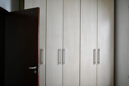 Casa à venda com 170m², 3 quartos e 2 vagasEscritório 1