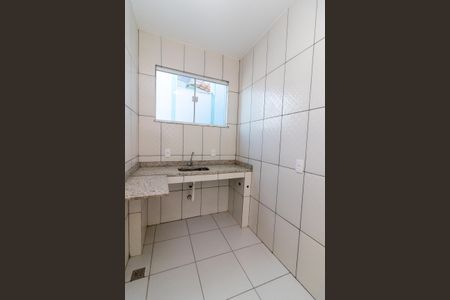 Casa para alugar com 144m², 2 quartos e sem vagaDetalhe da cozinha