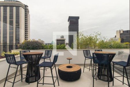 Apartamento para alugar com 28m², 1 quarto e sem vagaTerraço