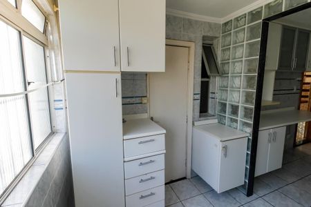 Apartamento para alugar com 142m², 3 quartos e 1 vaga Apartamento para alugar com 142m², 3 quartos e 1 vagaDetalhe da area de serviço