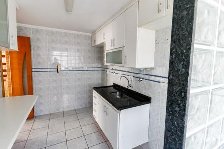 Apartamento para alugar com 142m², 3 quartos e 1 vaga Apartamento para alugar com 142m², 3 quartos e 1 vagaCozinha - Armários