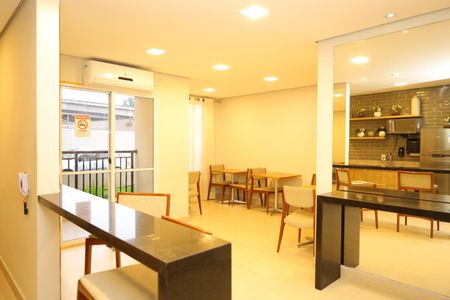 Apartamento à venda com 55m², 2 quartos e 1 vagaÁrea comum - Salão de festas