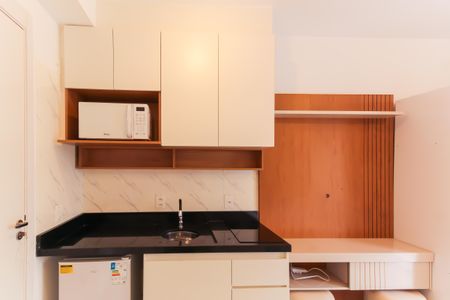 Cozinha de apartamento para alugar com 1 quarto, 20m² em Mooca, São Paulo