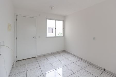 Sala de apartamento para alugar com 2 quartos, 37m² em Jardim Albertina, Guarulhos