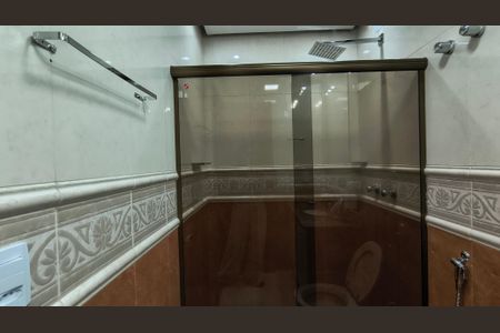 Apartamento à venda com 365m², 4 quartos e 3 vagasBanheiro da Suíte 3