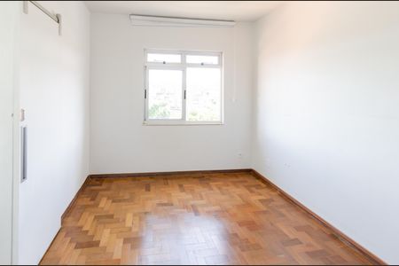Apartamento para alugar com 70m², 3 quartos e 1 vagaSuíte