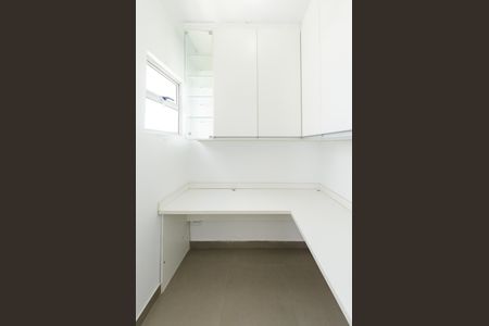 Apartamento para alugar com 70m², 3 quartos e 1 vagaEscritório