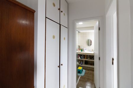 Apartamento à venda com 65m², 2 quartos e 1 vagaCorredor