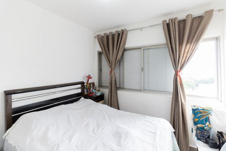 Quarto 1 de apartamento à venda com 2 quartos, 65m² em Vila Vermelha, São Paulo