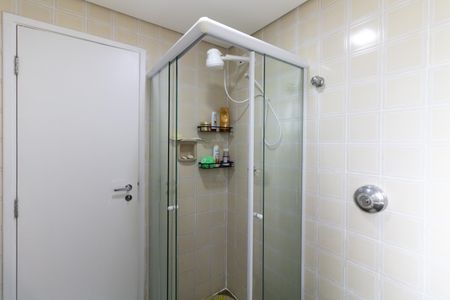 Apartamento à venda com 65m², 2 quartos e 1 vagaBanheiro 