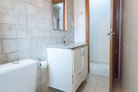 Apartamento para alugar com 130m², 4 quartos e 2 vagas Apartamento para alugar com 130m², 4 quartos e 2 vagasBanheiro Social
