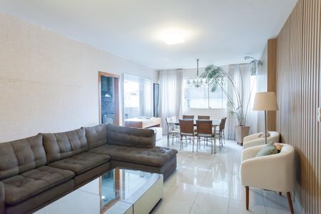 sala de apartamento para alugar com 4 quartos, 130m² em Buritis, Belo Horizonte