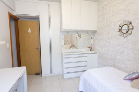 Apartamento para alugar com 130m², 4 quartos e 2 vagas Apartamento para alugar com 130m², 4 quartos e 2 vagasquarto 3