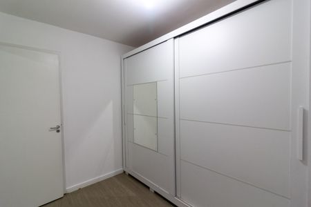 Quarto 1 de apartamento para alugar com 2 quartos, 34m² em Jardim Marajoara, São Paulo