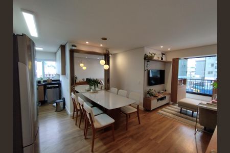 Apartamento para alugar com 54m², 2 quartos e 1 vagaSala 