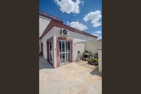 Apartamento à venda com 175m², 3 quartos e 2 vagasVaranda