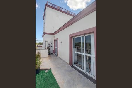 Apartamento à venda com 175m², 3 quartos e 2 vagasVaranda