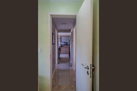 Apartamento à venda com 175m², 3 quartos e 2 vagasCorredor