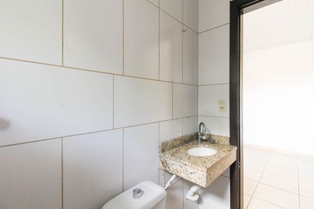 Apartamento para alugar com 69m², 2 quartos e sem vagaBanheiro da Suíte